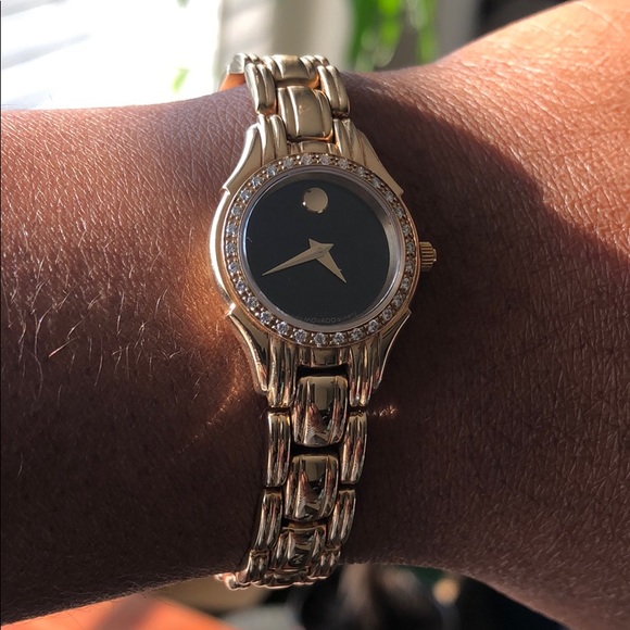 $983 SOLD!!!!! 14KT Solid Gold Movado Watch - Picture 3 of 8